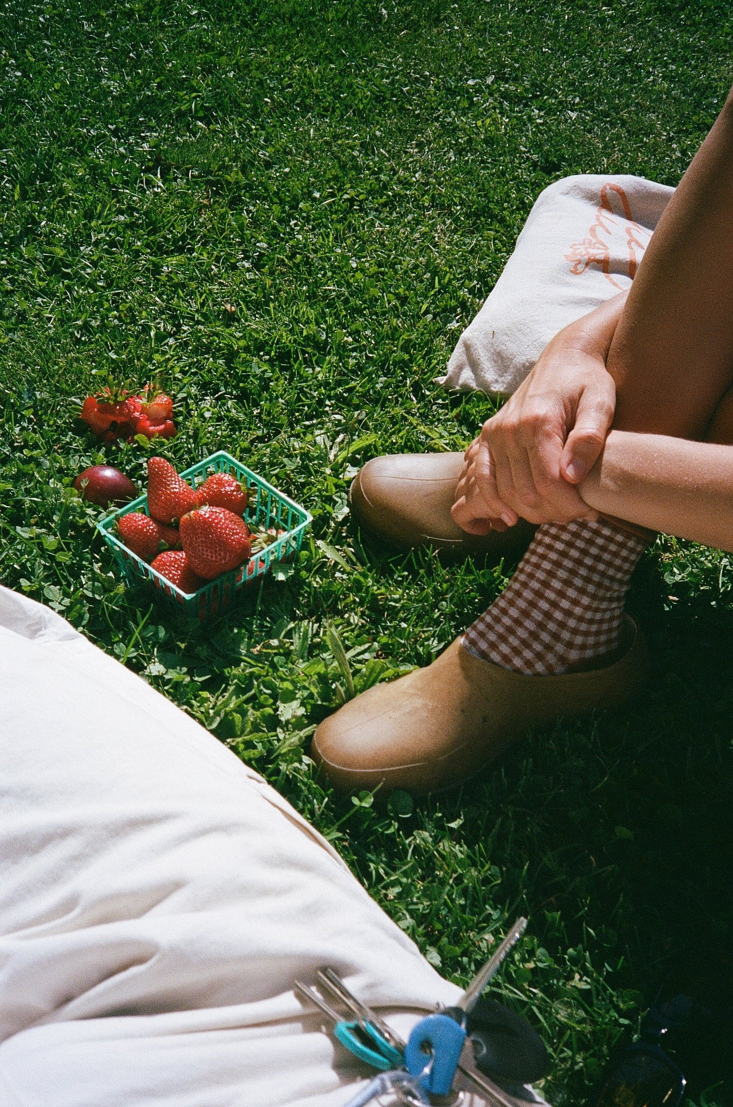 Gardana Hemp Clogs